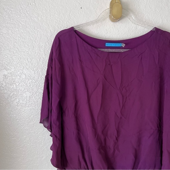 Alice and Olivia purple flutter sleeve silk top size small - Picture 5 of 13